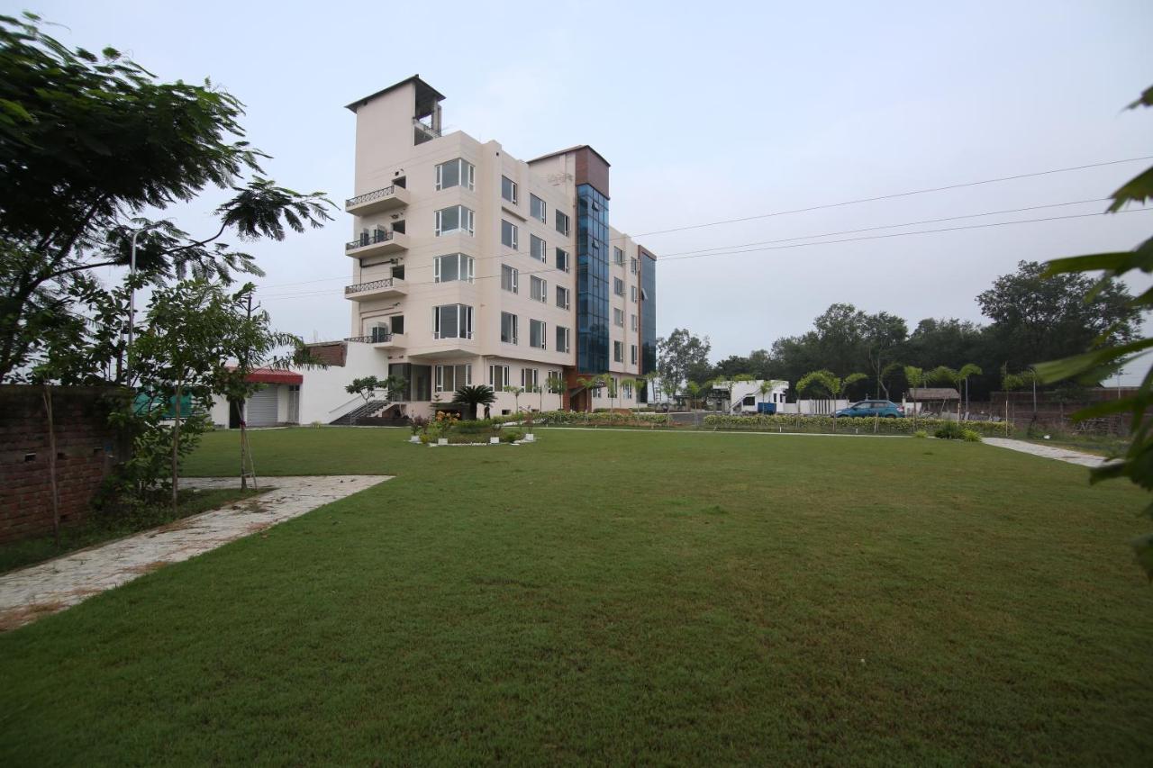 Econest Hotel Tarapith Buitenkant foto