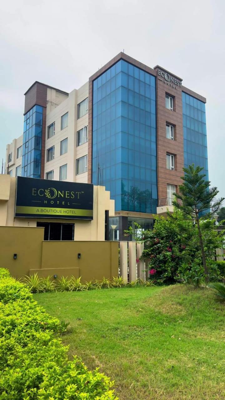 Econest Hotel Tarapith Buitenkant foto